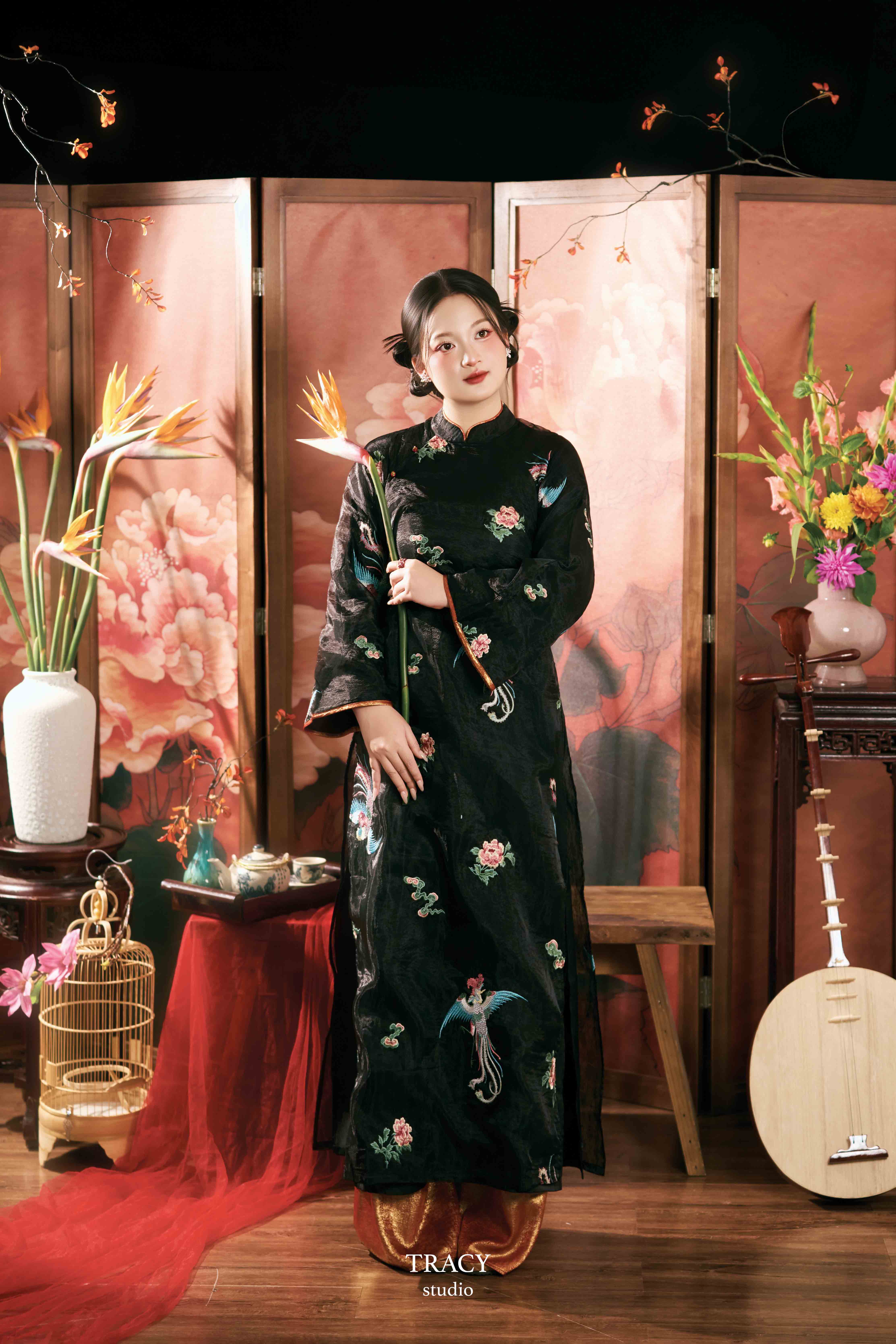 frontend/img/gallery/anh-tet-yem-ao-dai/tracy-studio-chup-ao-dai-tet-gam (7).jpg